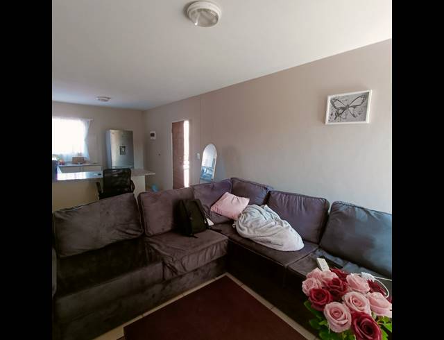 2 BEDROOM APARTMENT FOR SALE IN ANNLIN-WES